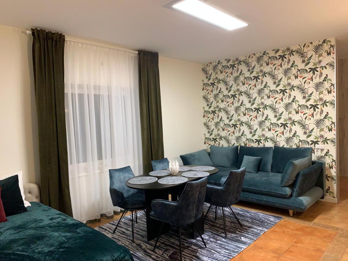 Vila Renata Laure Palanga Exteriör bild