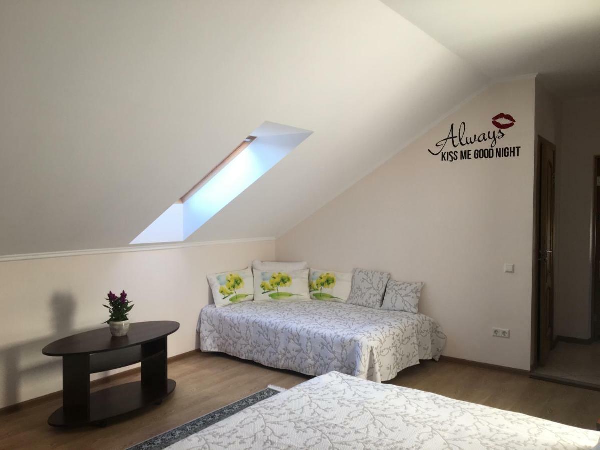 Vila Renata Laure Palanga Exteriör bild